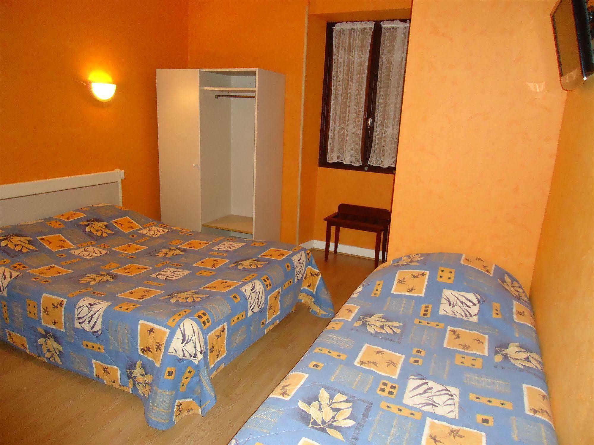 Hotel Des Voyageurs Мийо Экстерьер фото